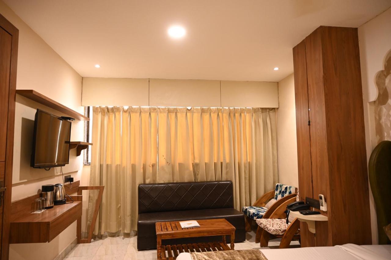 The Shah Imperial Hotel Gwalior Ngoại thất bức ảnh