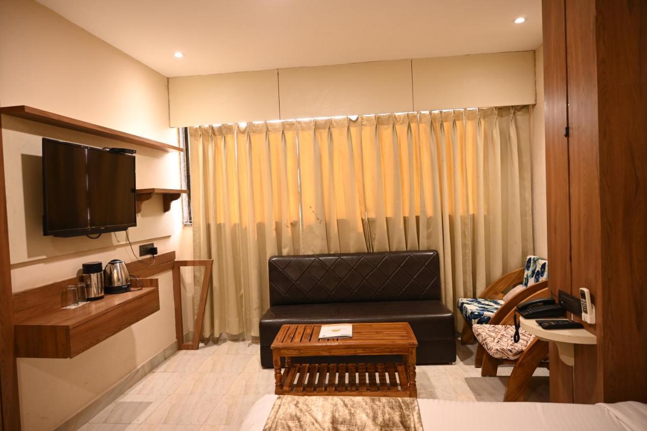 The Shah Imperial Hotel Gwalior Ngoại thất bức ảnh